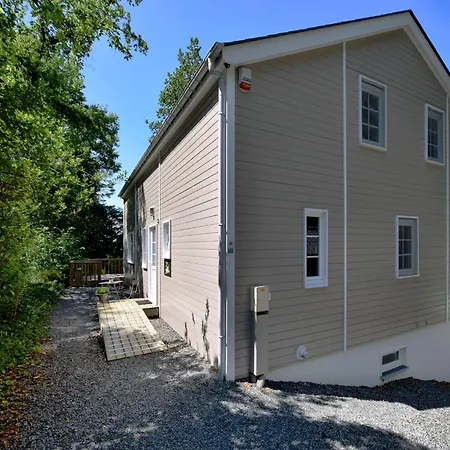 Spacious Family In Soy 샬레