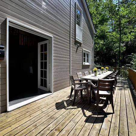 Cozy With Sauna Chalet